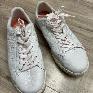 Lacoste white leather orange low tennis shoes sneakers 8